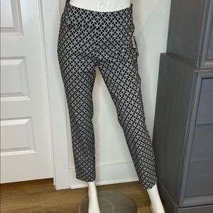 Premise Stylish Black and White Women's stretch cropped Pants